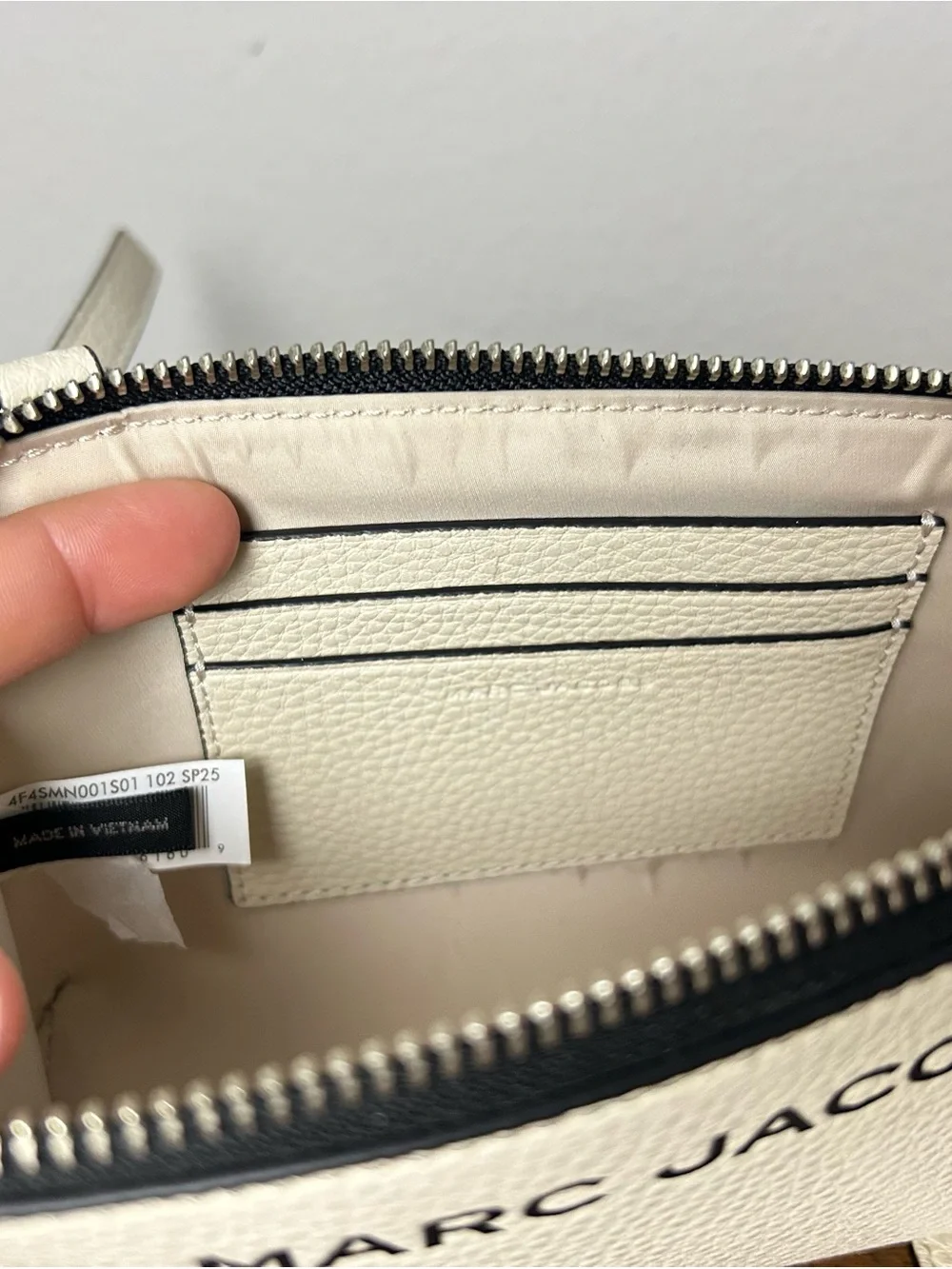Marc Jacobs Cream Pebbled Leather Crossbody Bag